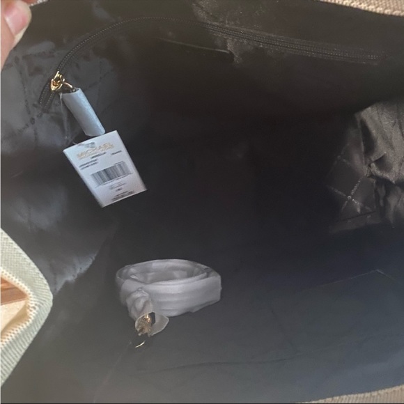 Last one✨Michael Kors mirella large tote bag - Picture 7 of 13